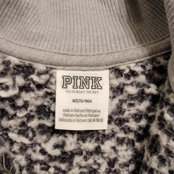 PINK VICTORIA SECRET Sherpa Sweater Size Medium Marled Color Grey/Black - Picture 6 of 7